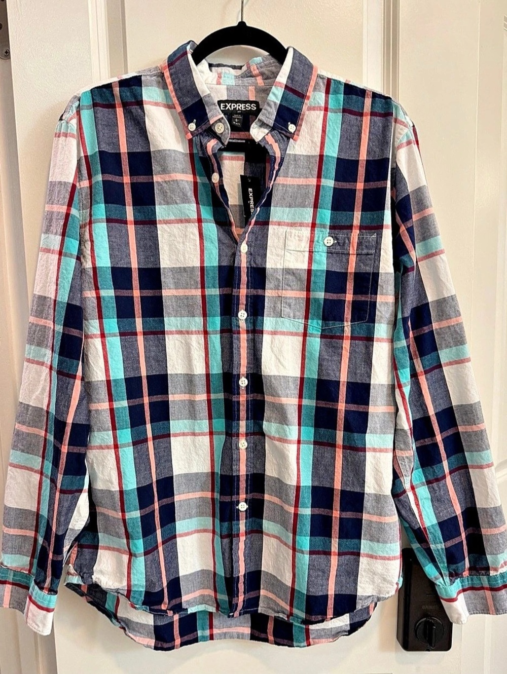 Express Men's Plaid Cotton Button Down Size Medium NWT